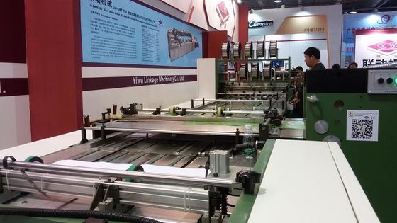 全自動機械による線状のページ書きノートの生産を簡素化